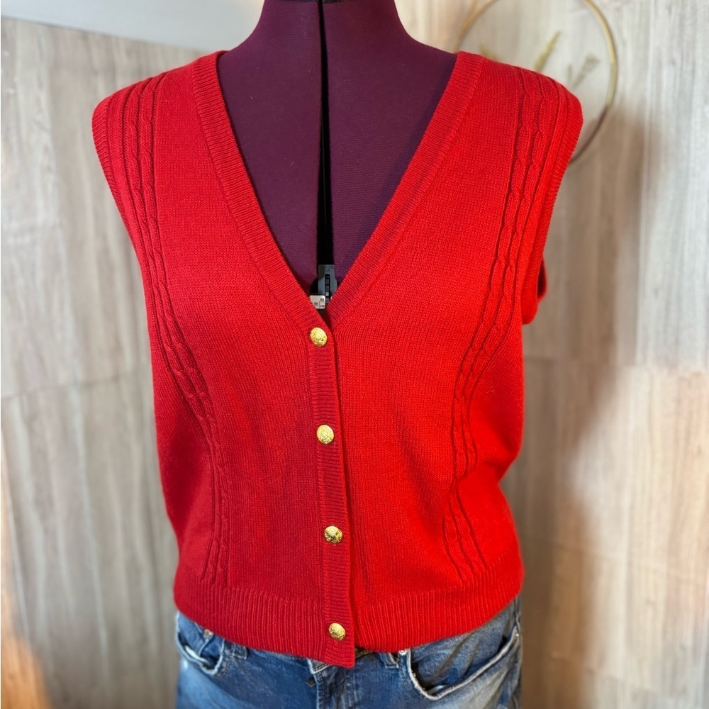 Sag Harbor Gorgeous Vibrant Ted V-Neck Button Sleeveless Sweater Vest